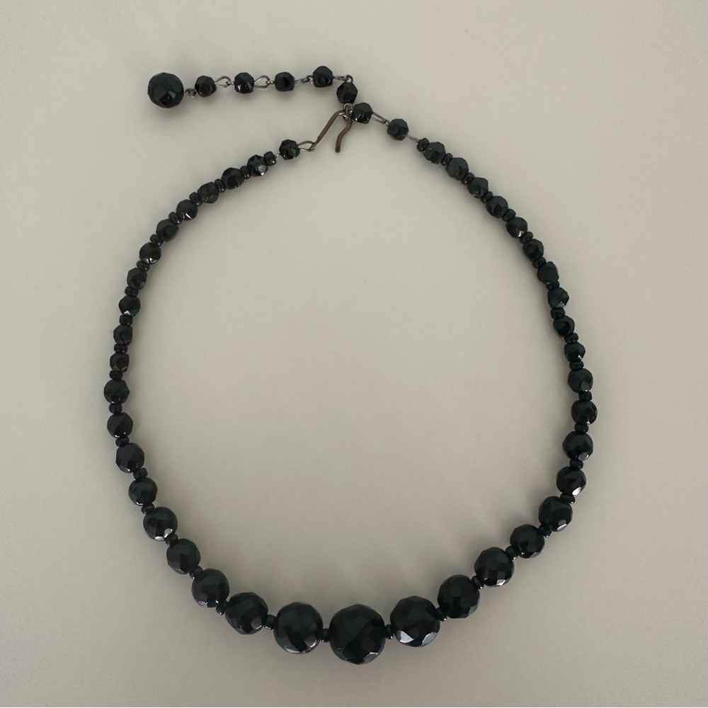 Anthropologie Vintage Onyx Glass Graduated Beaded Choker 17.25"l